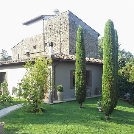 Residenza Teodorico Re B&B Viterbo Esterno foto