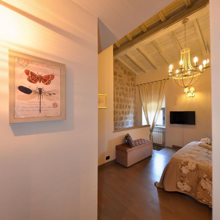 Residenza Teodorico Re B&B Viterbo Camera foto