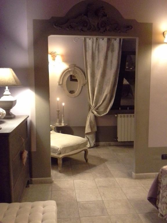 Residenza Teodorico Re B&B Viterbo Camera foto