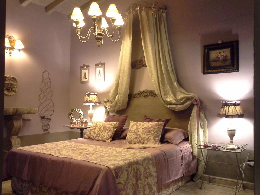 Residenza Teodorico Re B&B Viterbo Esterno foto