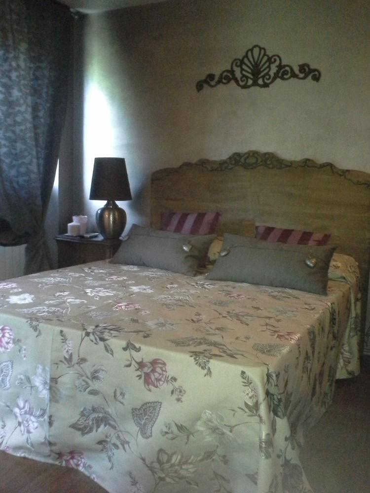 Residenza Teodorico Re B&B Viterbo Esterno foto