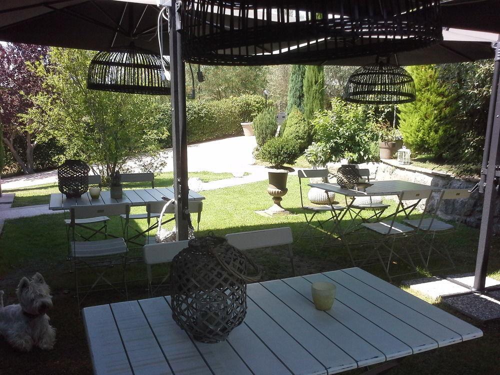 Residenza Teodorico Re B&B Viterbo Esterno foto